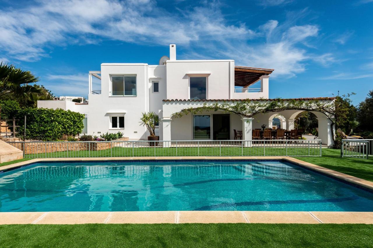 Villa Can Joan I - Fantastic Sunset Views And Family Friendly - Сан-Антонио-Абад Экстерьер фото