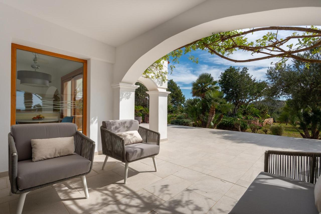 Villa Can Joan I - Fantastic Sunset Views And Family Friendly - Сан-Антонио-Абад Экстерьер фото